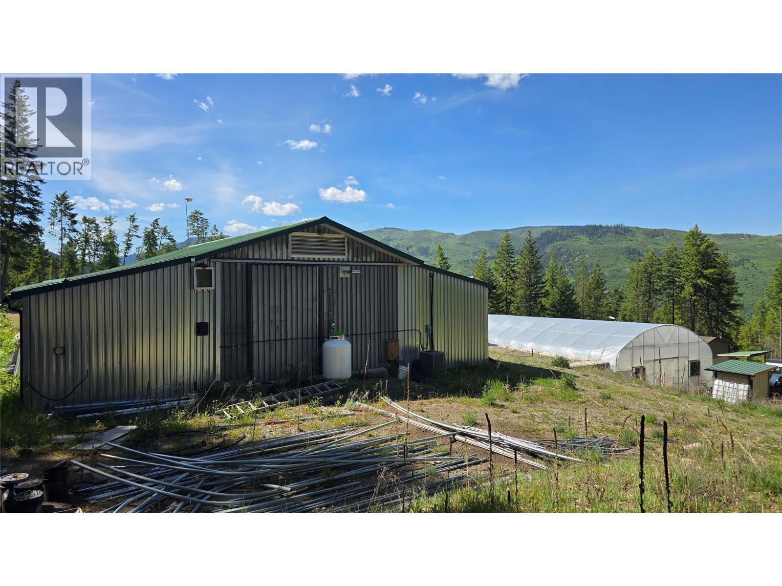 3341 Glengrove Road, Barriere, British Columbia  V0E 2E0 - Photo 24 - 10385635