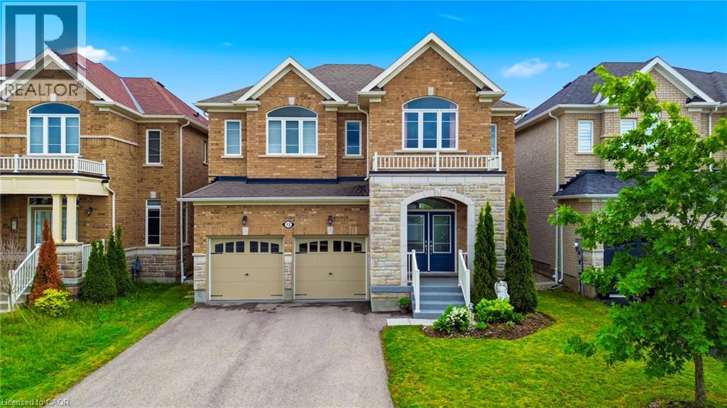 12 OLDHAM Avenue, Paris, Ontario