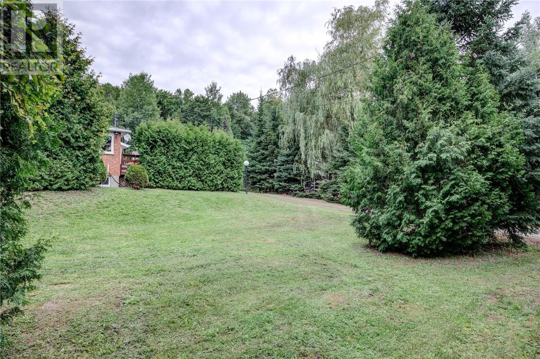 3828 Long Lake Road, Greater Sudbury, Ontario  P3G 1J8 - Photo 3 - 2129954