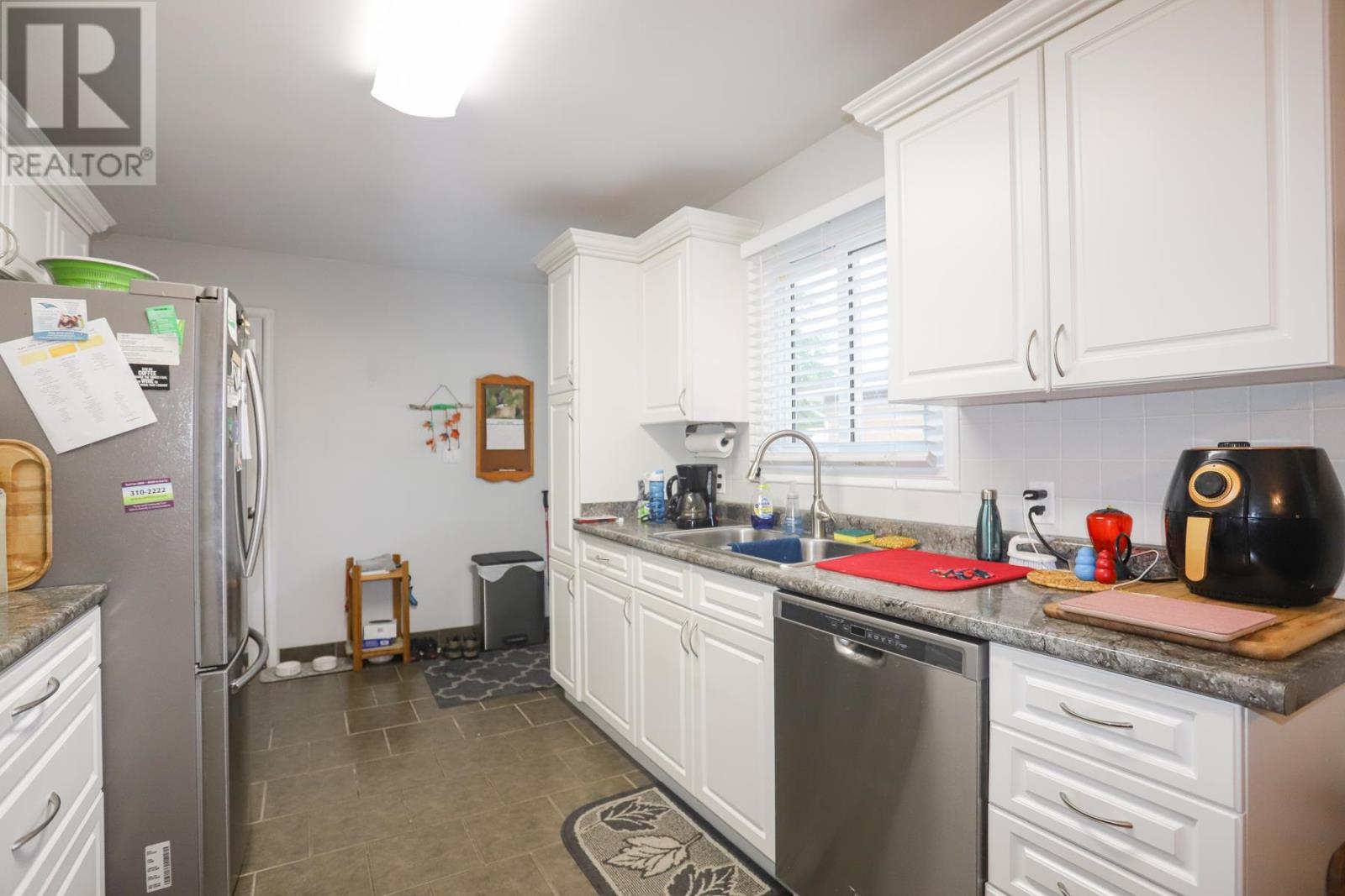 71 Dablon St, Sault Ste. Marie, Ontario  P6B 5E5 - Photo 14 - SM262236