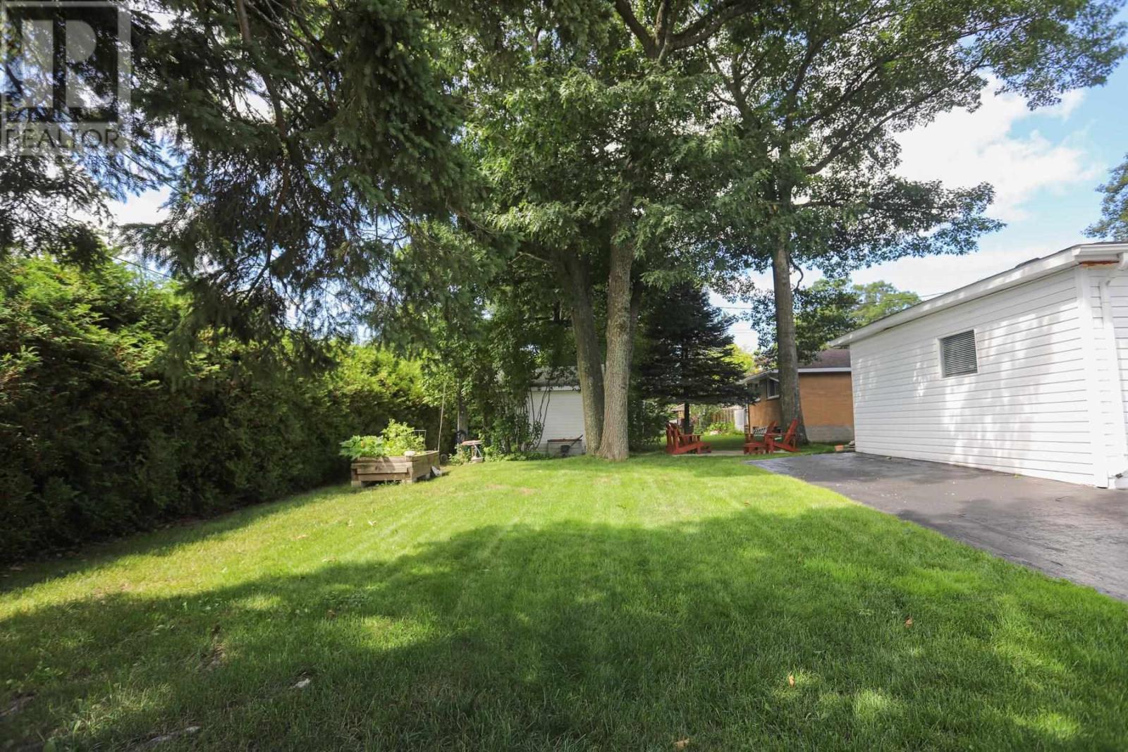 71 Dablon St, Sault Ste. Marie, Ontario  P6B 5E5 - Photo 33 - SM262236