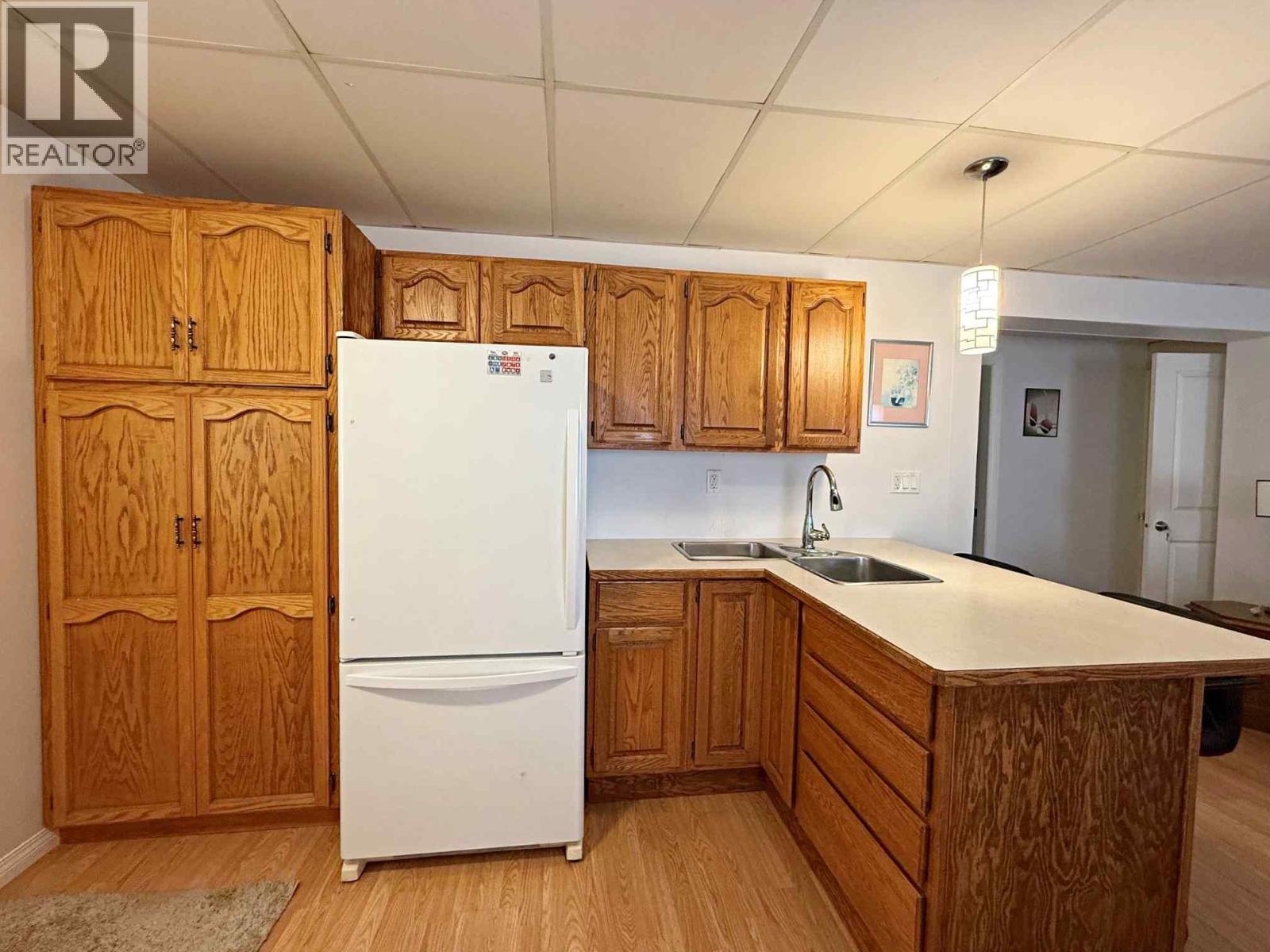 9872 Institute Street, Little Fort, British Columbia  V0E 1C0 - Photo 17 - 10396367