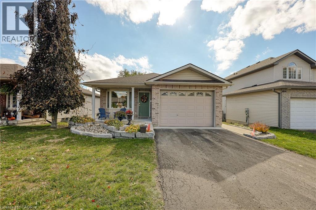 217 North Street E, Tillsonburg, Ontario  N4G 1B8 - Photo 2 - 40844022