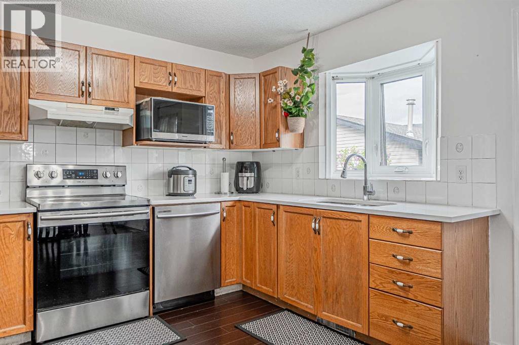 66 Martin Crossing Close NE, Calgary, Alberta  T3J 3S2 - Photo 12 - A2321908