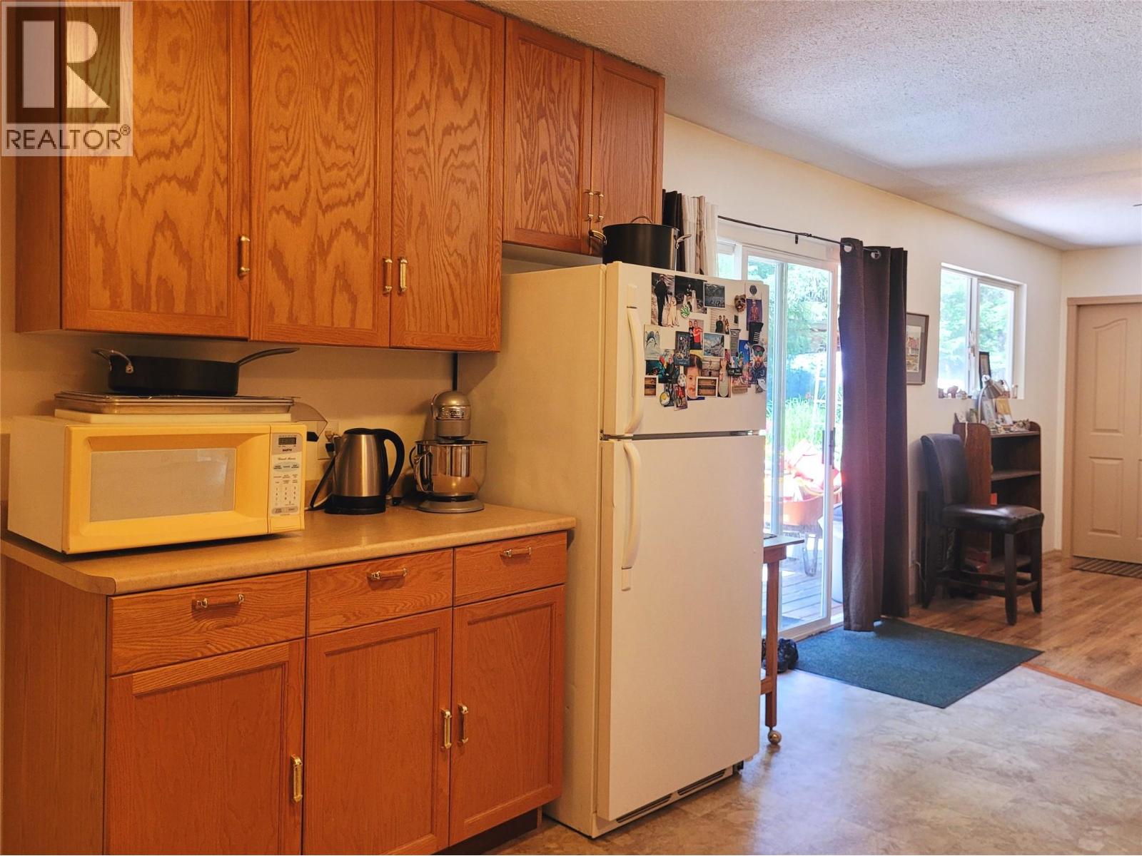342 Schmidt Road, Clearwater, British Columbia  V0E 1N2 - Photo 7 - 10392108