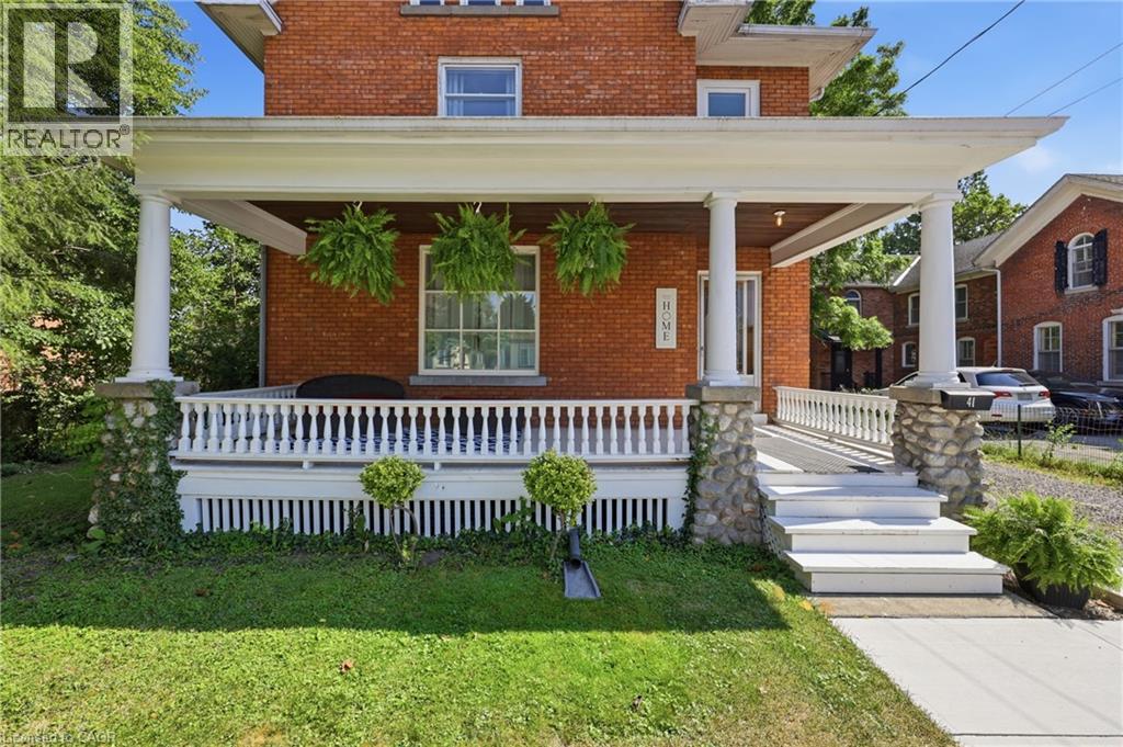 41 Maple Avenue, Welland, Ontario  L3C 5E9 - Photo 3 - 40848814