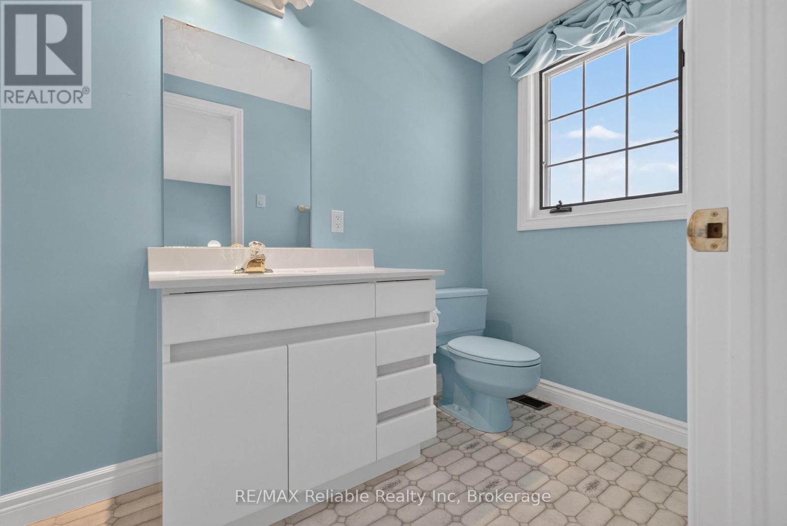 1 Harbour Lane, Goderich, Ontario  N7A 4J8 - Photo 34 - X13582570