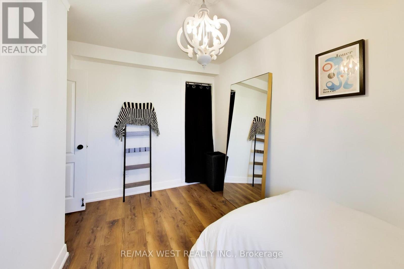 259 Sixth Street, Toronto, Ontario  M8V 3A8 - Photo 22 - W13485998