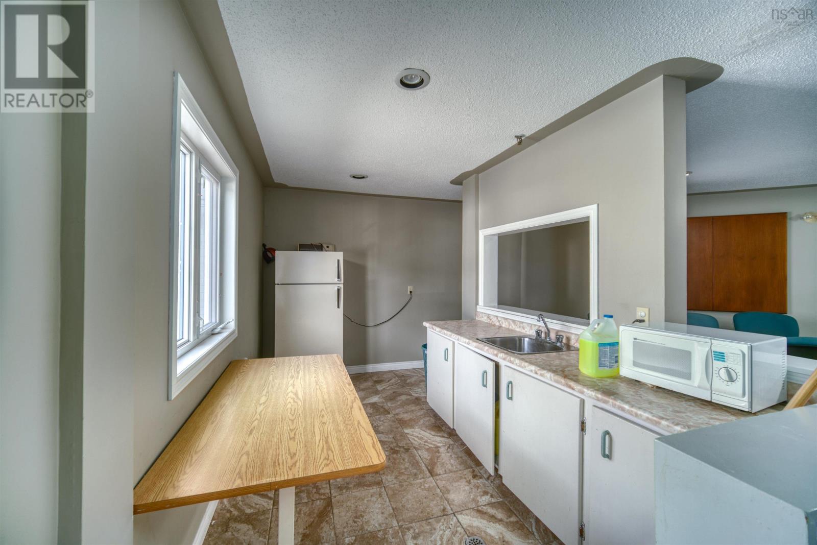 405 15 Langbrae Drive, Halifax, Nova Scotia  B3M 3W5 - Photo 33 - 202604351