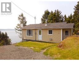 6 Power House Hill, Springdale, Newfoundland & Labrador