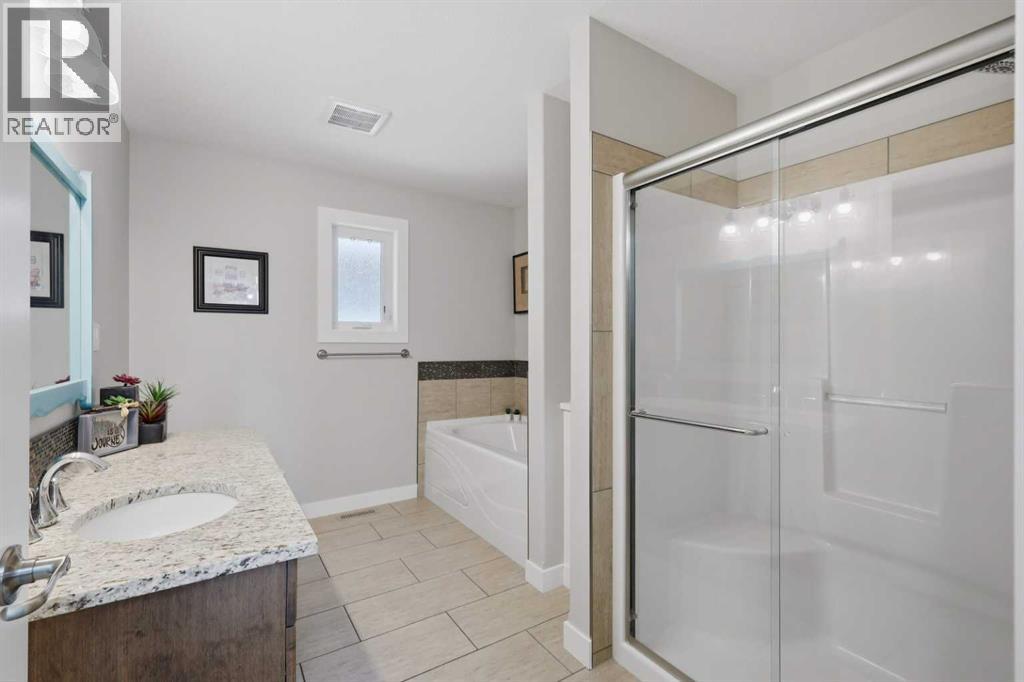 73 Lalor Drive, Red Deer, Alberta  T4R 0R6 - Photo 22 - A2338166
