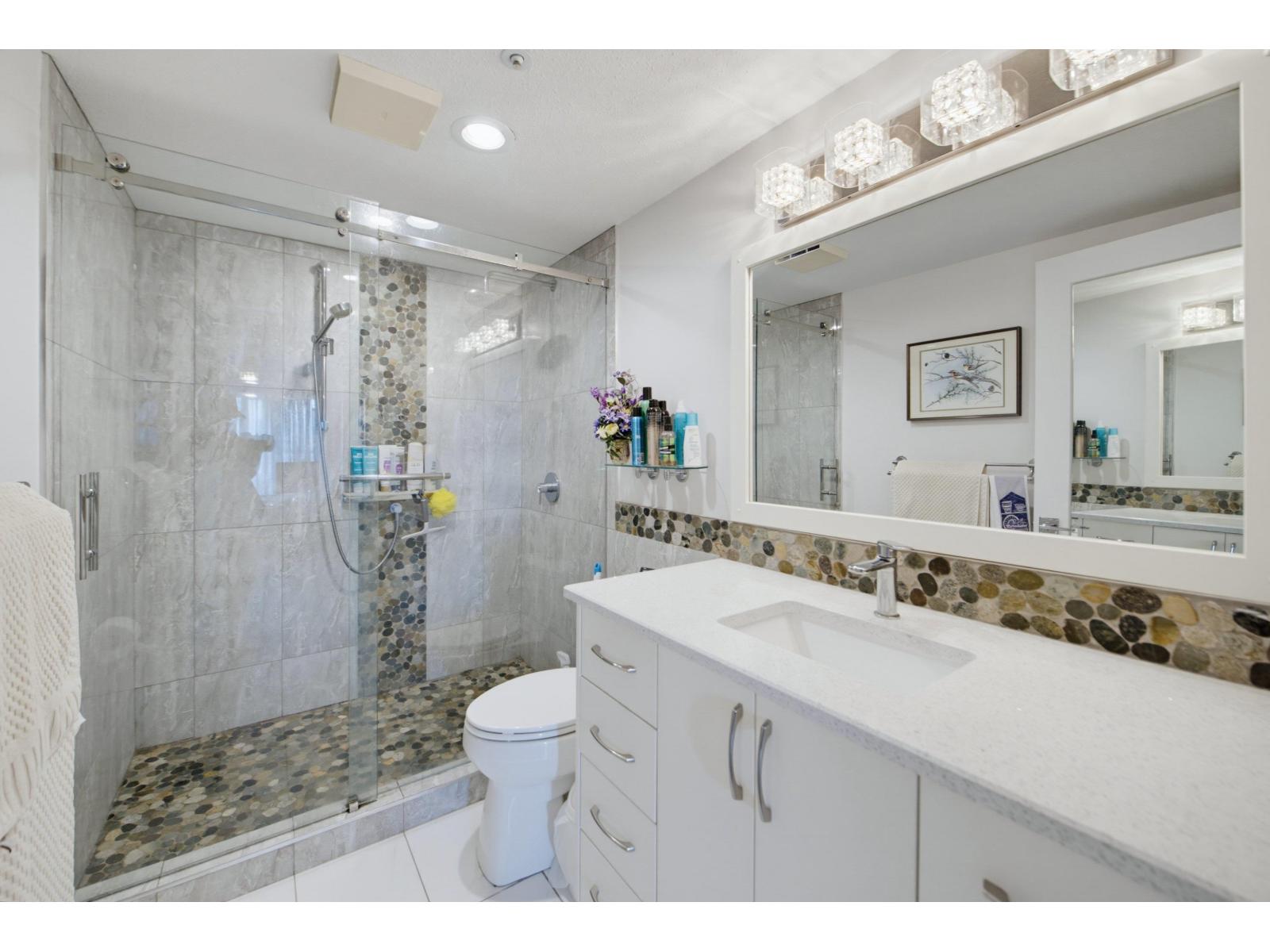 701 3190 Gladwin Road, Abbotsford, British Columbia  V2T 5T2 - Photo 22 - R3158122