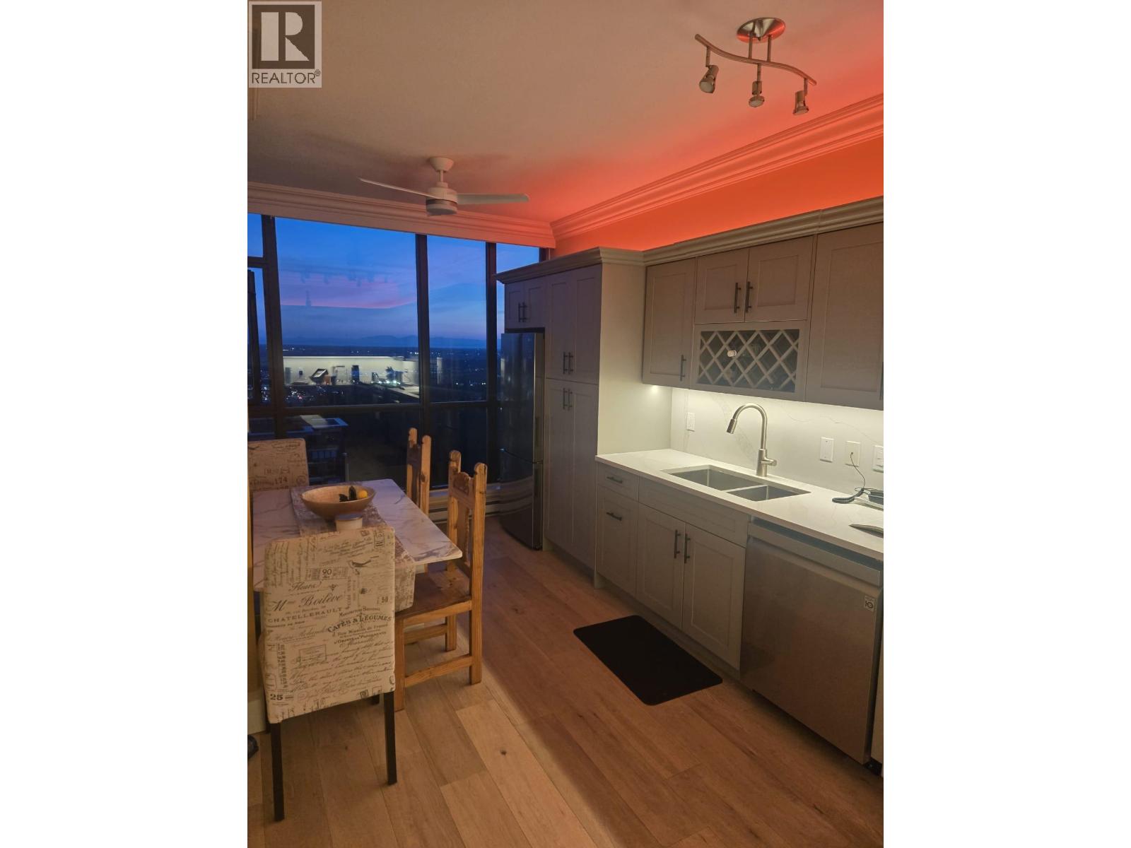 3003 6837 Station Hill Drive, Burnaby, British Columbia V3N 5B7 - Photo 38 - R3156361