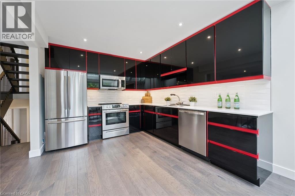 64 Allen Street W Unit# 1, Waterloo, Ontario  N2L 6H5 - Photo 20 - 40845014