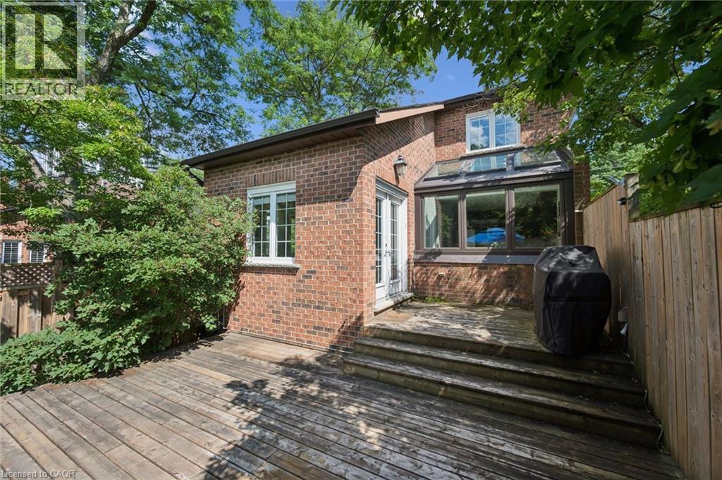 64 Allen Street W Unit# 1, Waterloo, Ontario  N2L 6H5 - Photo 40 - 40845014