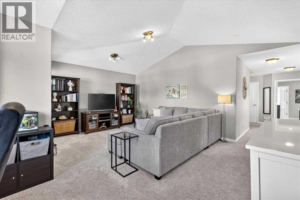 122 Royal Birkdale Crescent Nw, Calgary, Alberta  T3G 5R5 - Photo 22 - A2338332