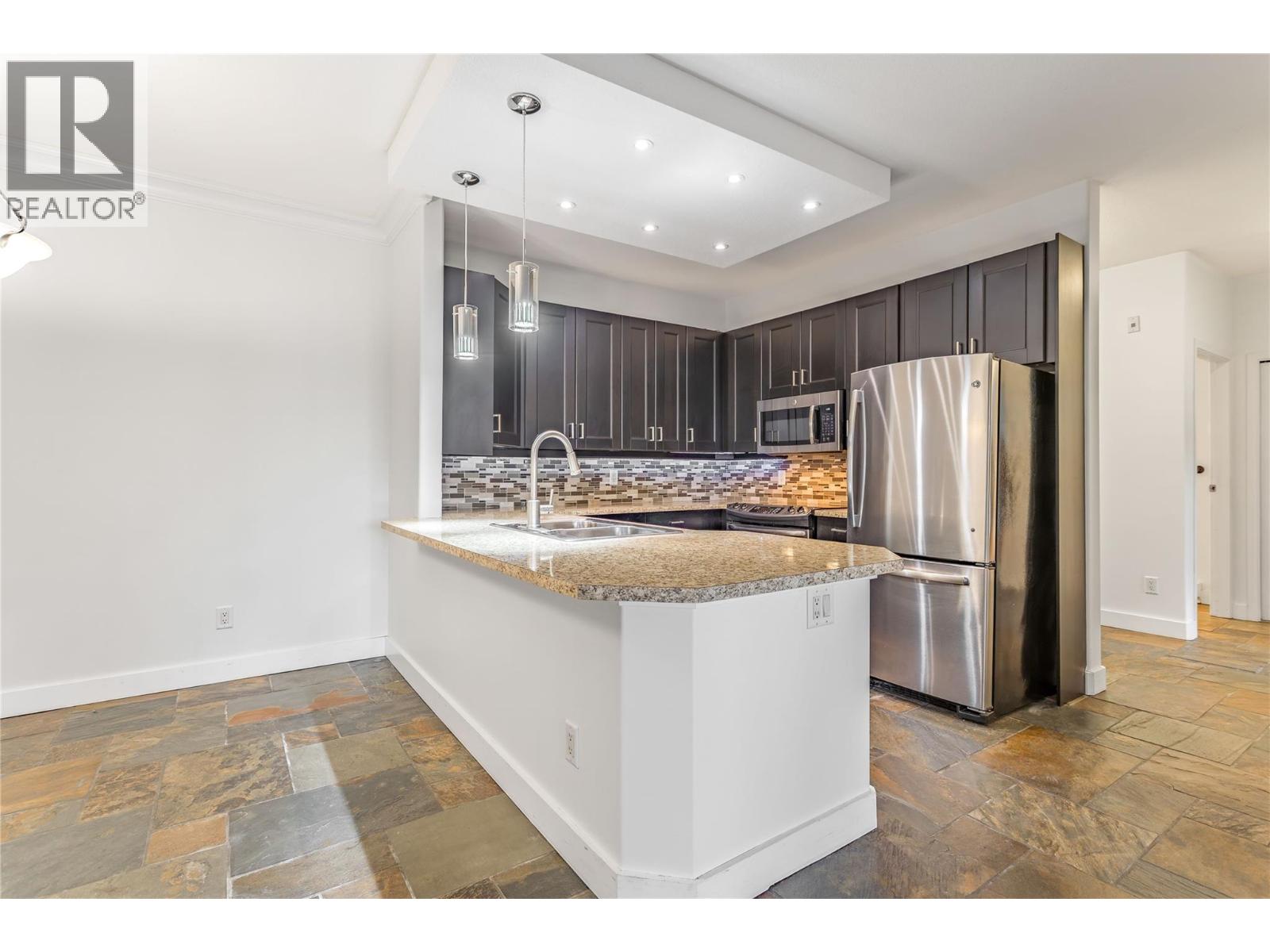 2300 Benvoulin Road Unit# 103, Kelowna, British Columbia  V1W 2C6 - Photo 3 - 10397852