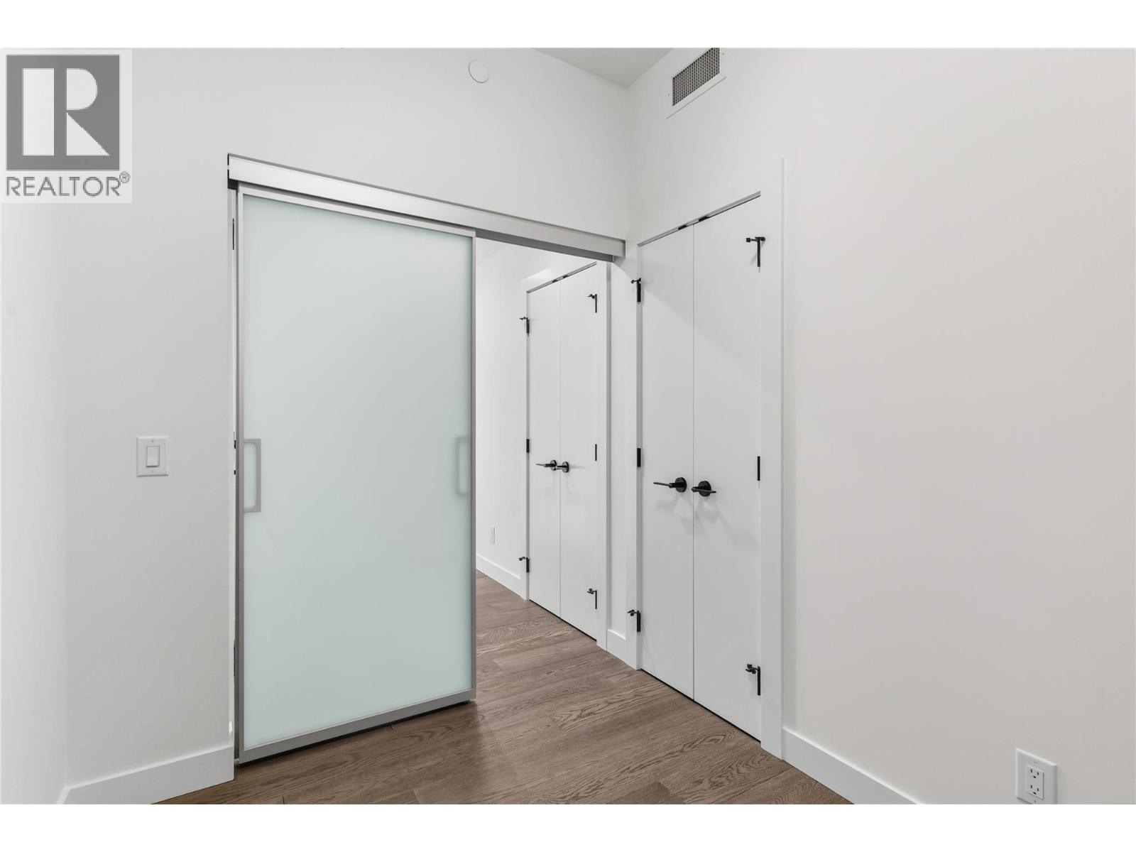 3800 Capozzi Road Unit# 701, Kelowna, British Columbia  V1W 0J6 - Photo 2 - 10398364