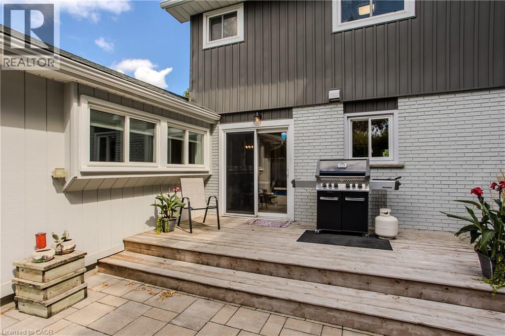2124 Sandringham Drive, Burlington, Ontario  L7P 1L9 - Photo 25 - 40856466