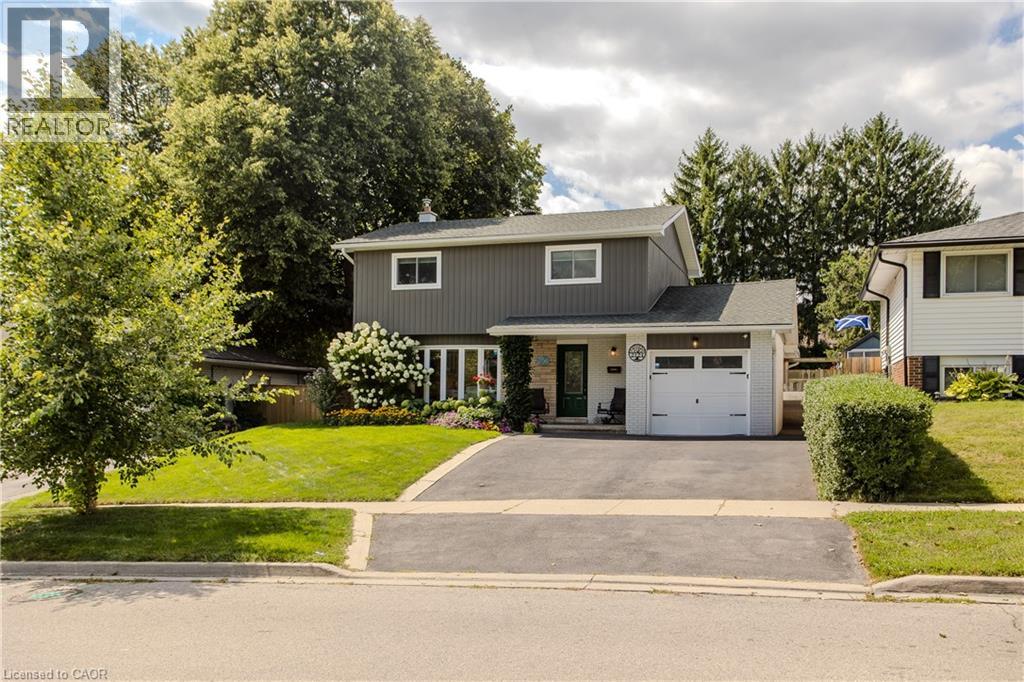 2124 SANDRINGHAM Drive, Burlington, Ontario