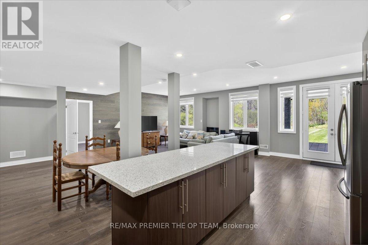 102 Pine Hill Road, Bradford West Gwillimbury, Ontario  L3Z 0H1 - Photo 40 - N13427258