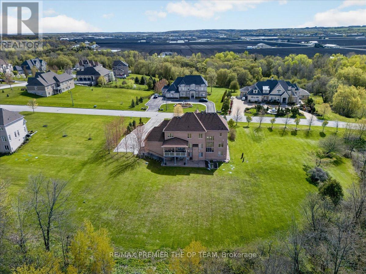 102 Pine Hill Road, Bradford West Gwillimbury, Ontario  L3Z 0H1 - Photo 7 - N13427258