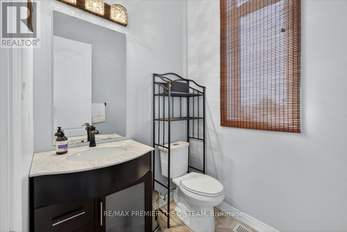 102 Pine Hill Road, Bradford West Gwillimbury, Ontario  L3Z 0H1 - Photo 15 - N13427258