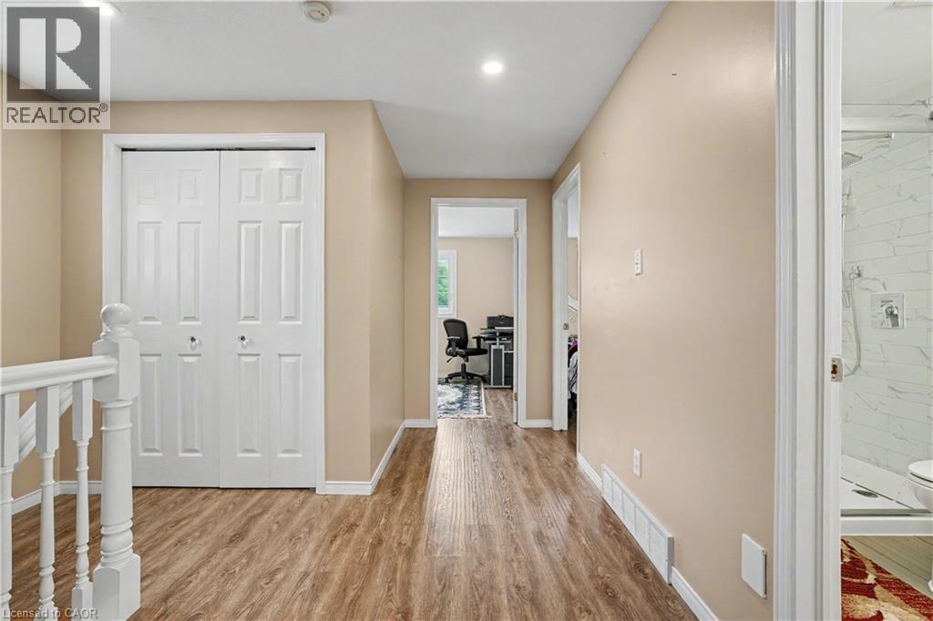 332 Brembel Crescent, Kitchener, Ontario  N2B 3W9 - Photo 17 - 40857888