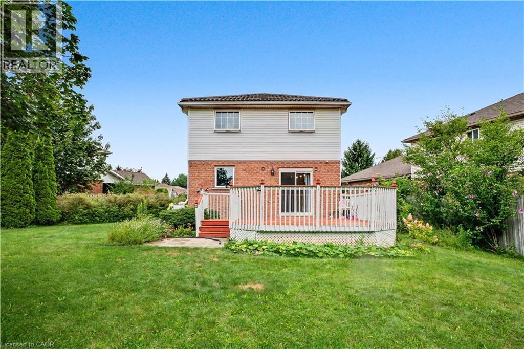 332 Brembel Crescent, Kitchener, Ontario  N2B 3W9 - Photo 36 - 40857888