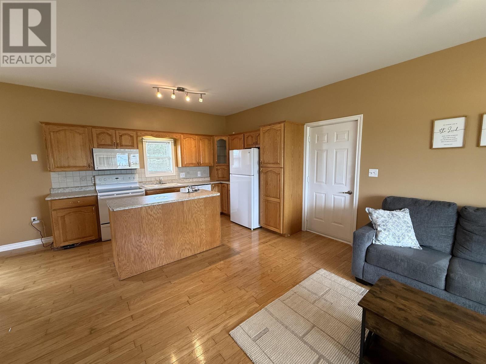 1839 Rte 20, Malpeque, Prince Edward Island  C0B 1M0 - Photo 2 - 202621347