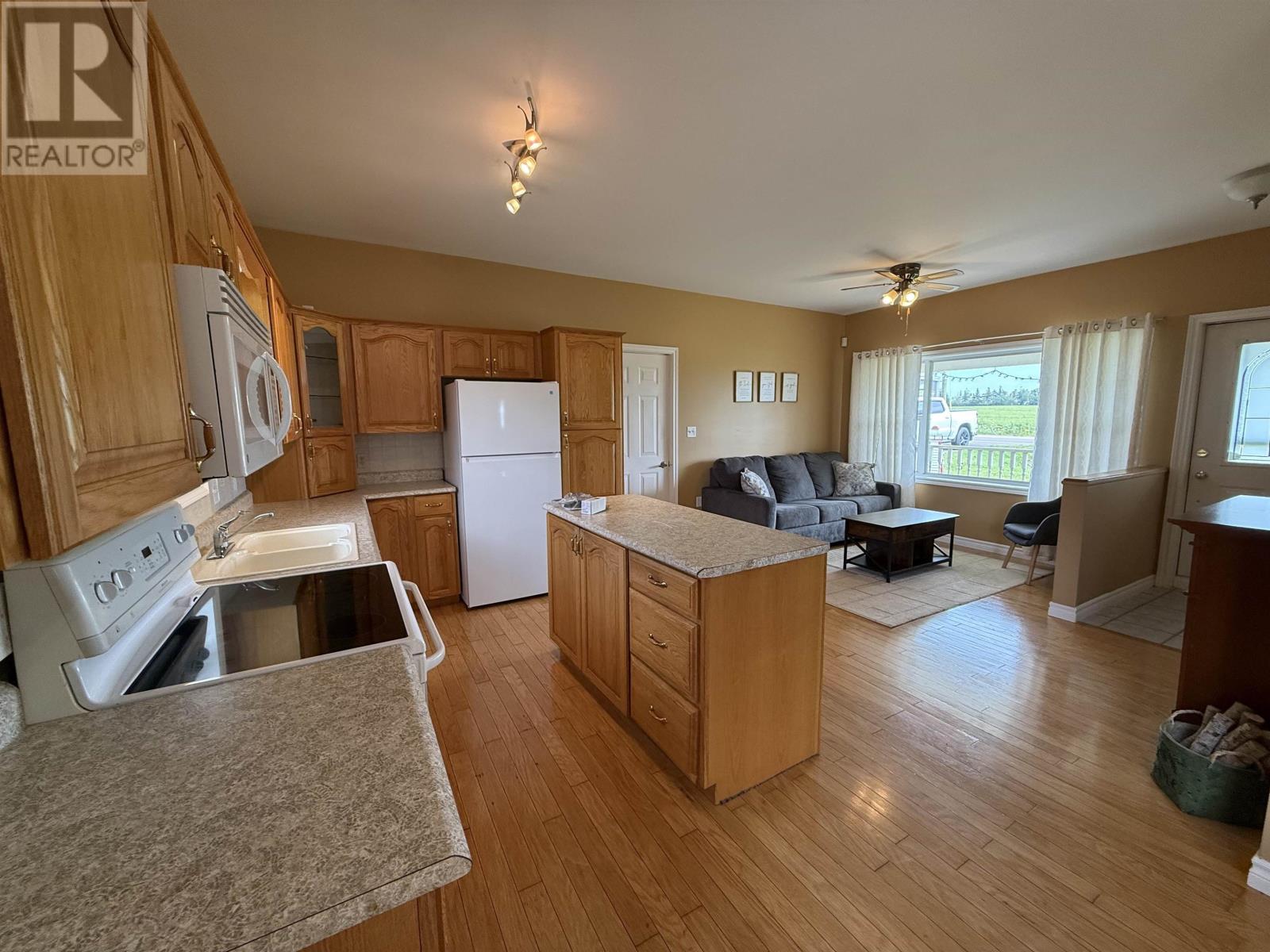 1839 Rte 20, Malpeque, Prince Edward Island  C0B 1M0 - Photo 6 - 202621347