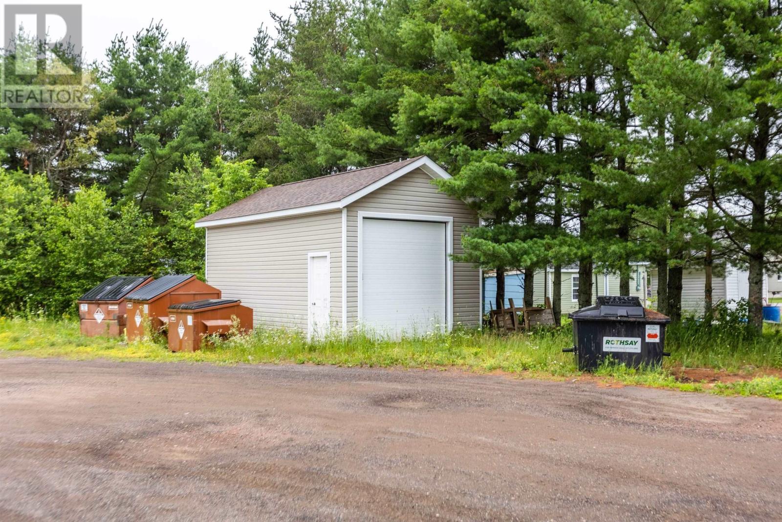 103 South Albion Street, Amherst, Nova Scotia  B4H 2X2 - Photo 4 - 202525425