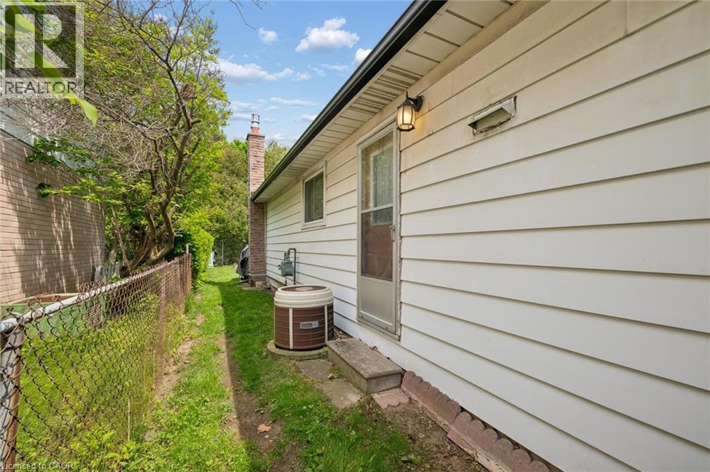 1862 Briarwood Drive, Cambridge, Ontario  N3H 5A7 - Photo 21 - 40833649