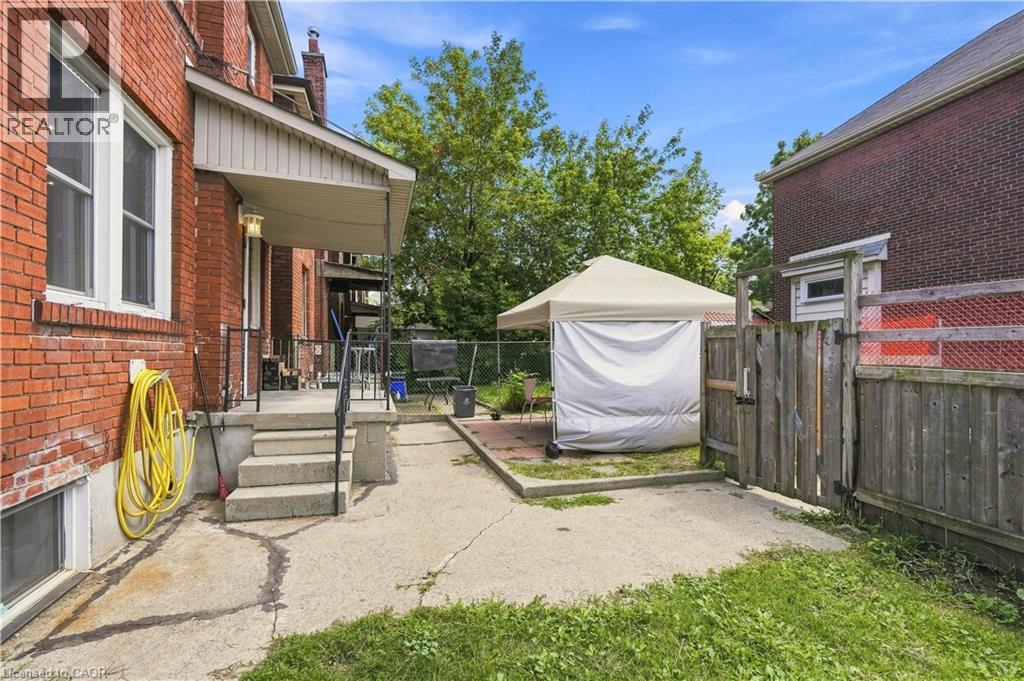 570 Cannon Street E, Hamilton, Ontario  L8L 2G4 - Photo 37 - 40857569
