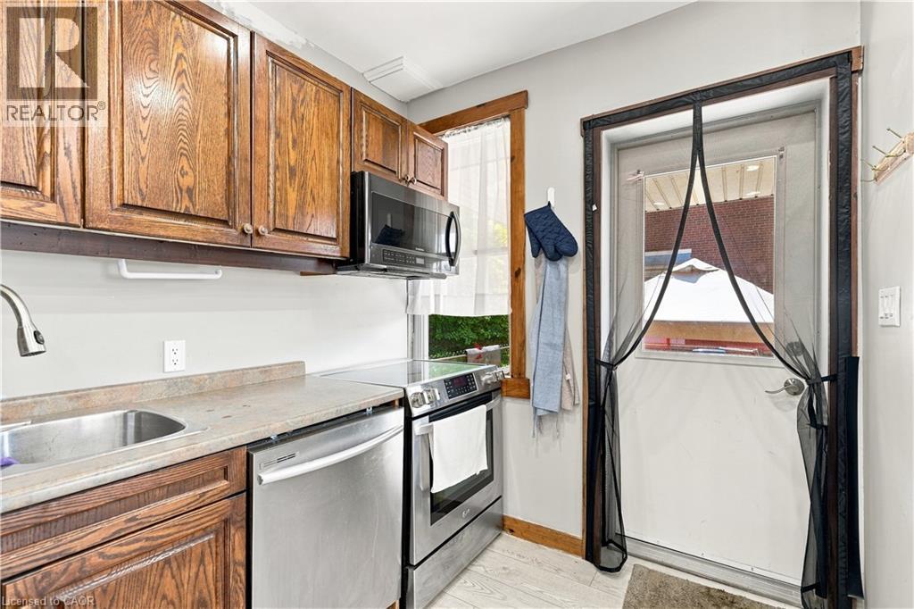 570 Cannon Street E, Hamilton, Ontario  L8L 2G4 - Photo 17 - 40857569