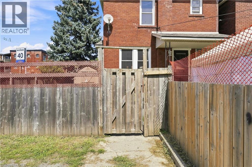 570 Cannon Street E, Hamilton, Ontario  L8L 2G4 - Photo 42 - 40857569