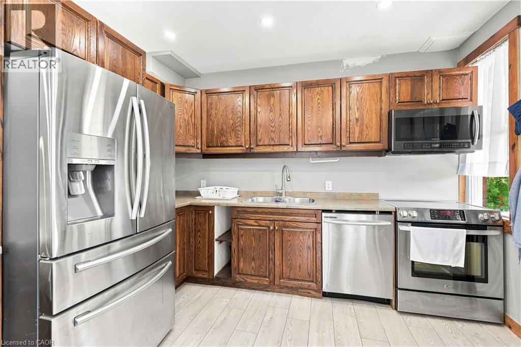 570 Cannon Street E, Hamilton, Ontario  L8L 2G4 - Photo 16 - 40857569