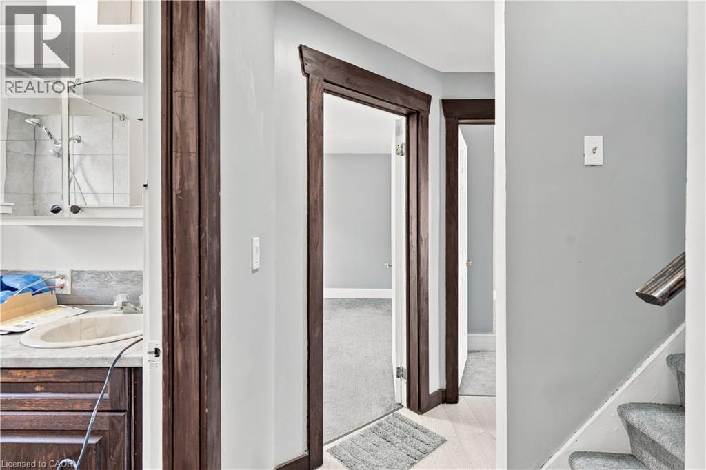570 Cannon Street E, Hamilton, Ontario  L8L 2G4 - Photo 20 - 40857569