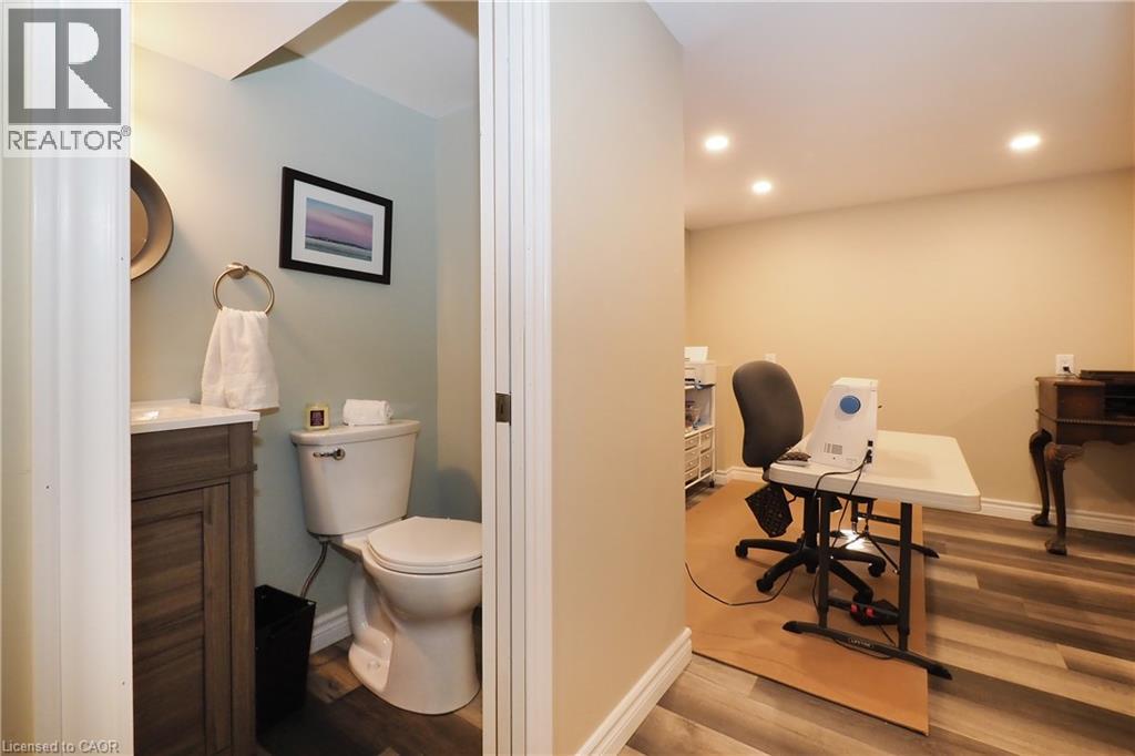 60 Belmont Avenue W, Kitchener, Ontario  N2M 1L4 - Photo 25 - 40857716