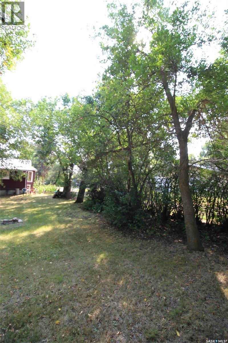 216 Spruce Avenue N, Eastend, Saskatchewan  S0N 0T0 - Photo 28 - SK046460