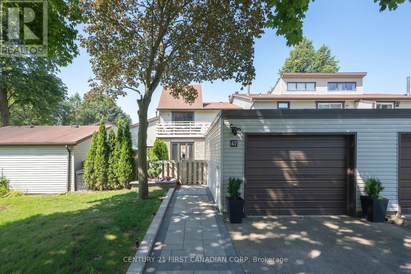 47 BRIXHAM ROAD, London South, Ontario