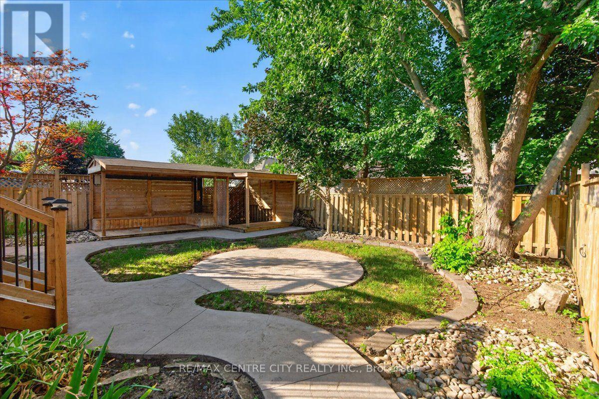 59 Bridle Path, Strathroy-Caradoc, Ontario  N7G 4K3 - Photo 38 - X13707326