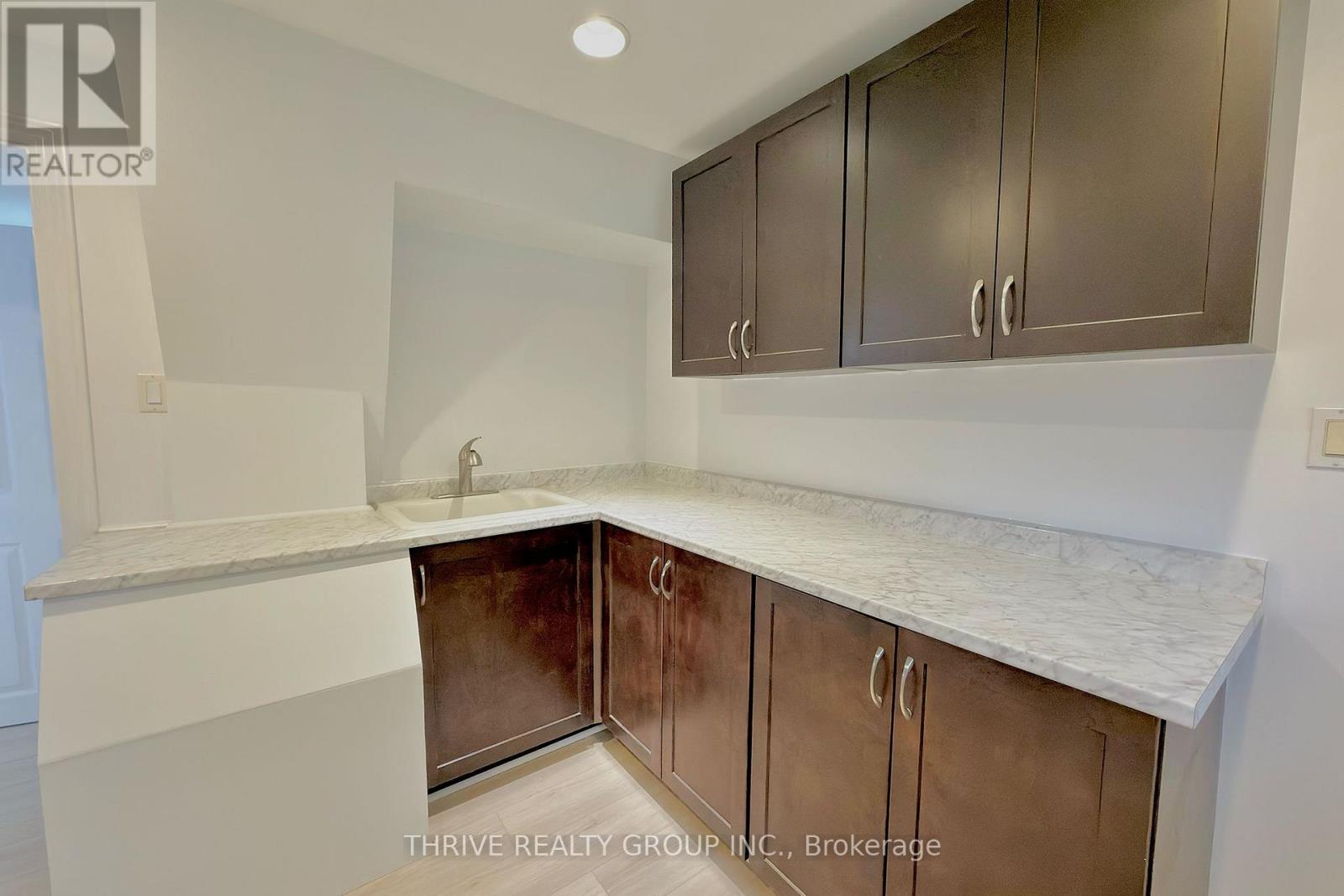 Lower - 159 Seawood Avenue, London South, Ontario  N6J 1G7 - Photo 9 - X13707440