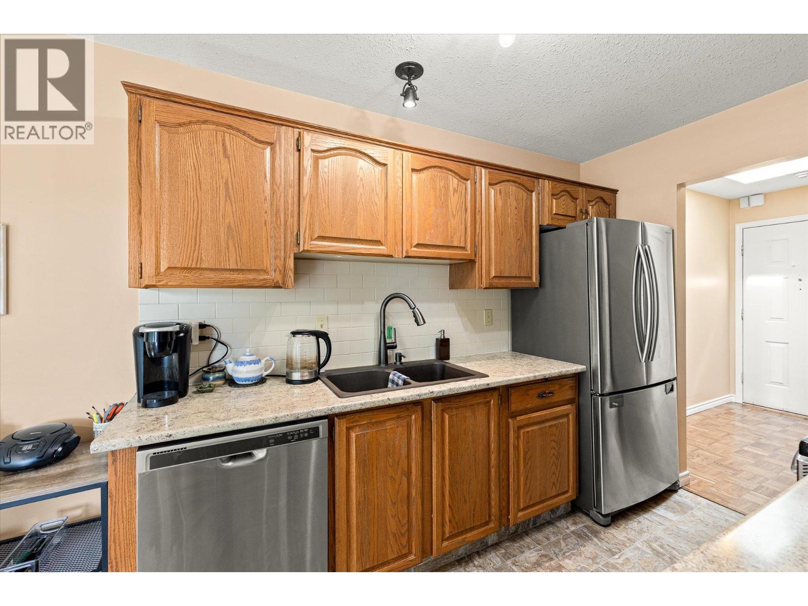 1170 Brookside Avenue Unit# 302, Kelowna, British Columbia  V1Y 5T4 - Photo 7 - 10398466