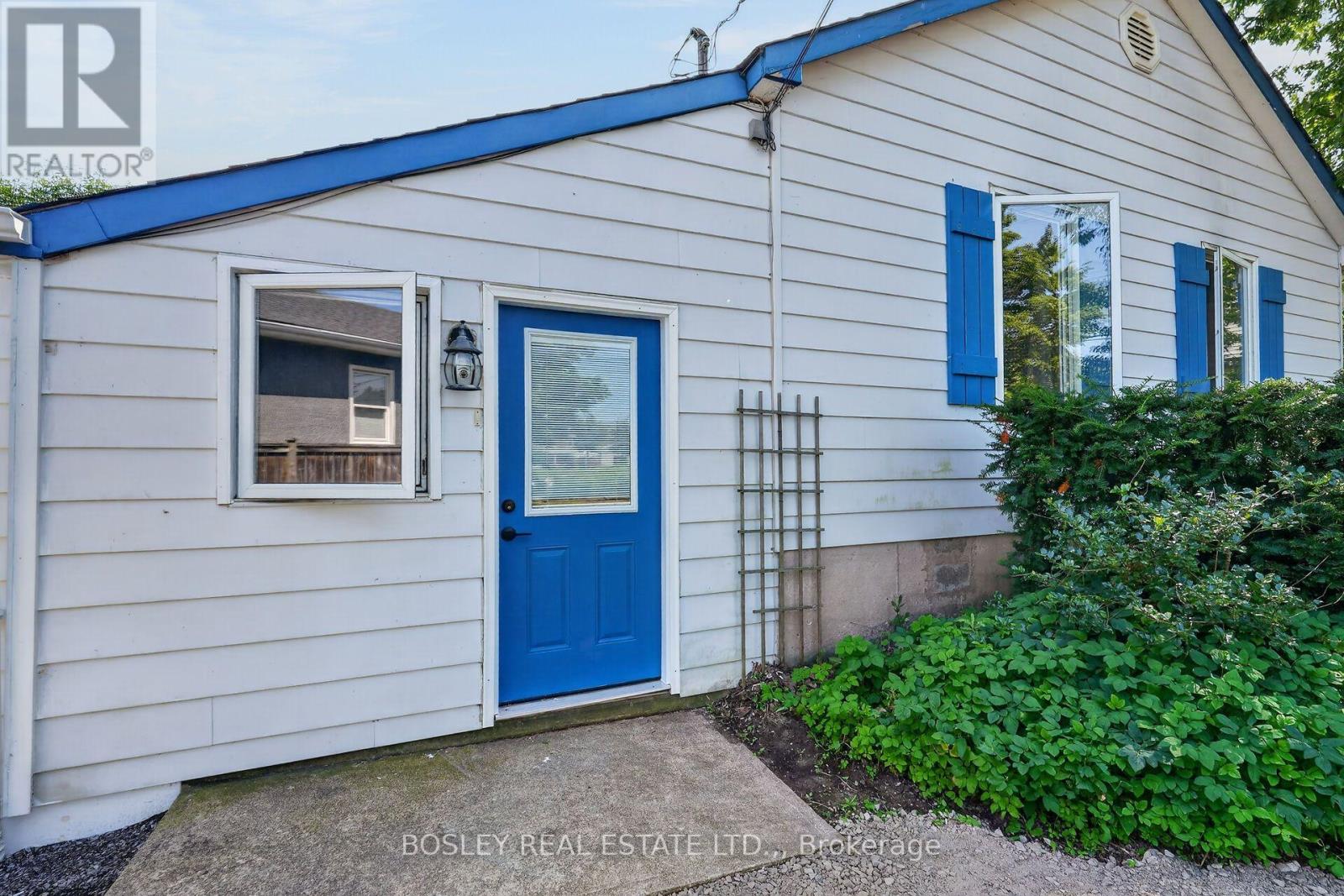 1339 Niagara Stone Road, Niagara-On-The-Lake (Virgil), Ontario  L0S 1J0 - Photo 11 - X13707320