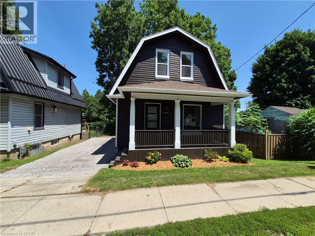 217 Queen Street N, Simcoe, Ontario  N3Y 3Y8 - Photo 2 - 40847453