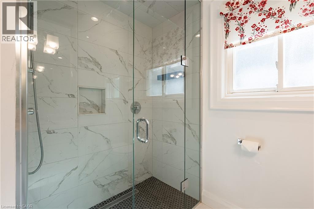 240 Colchester Drive, Oakville, Ontario  L6J 5S5 - Photo 33 - 40855310