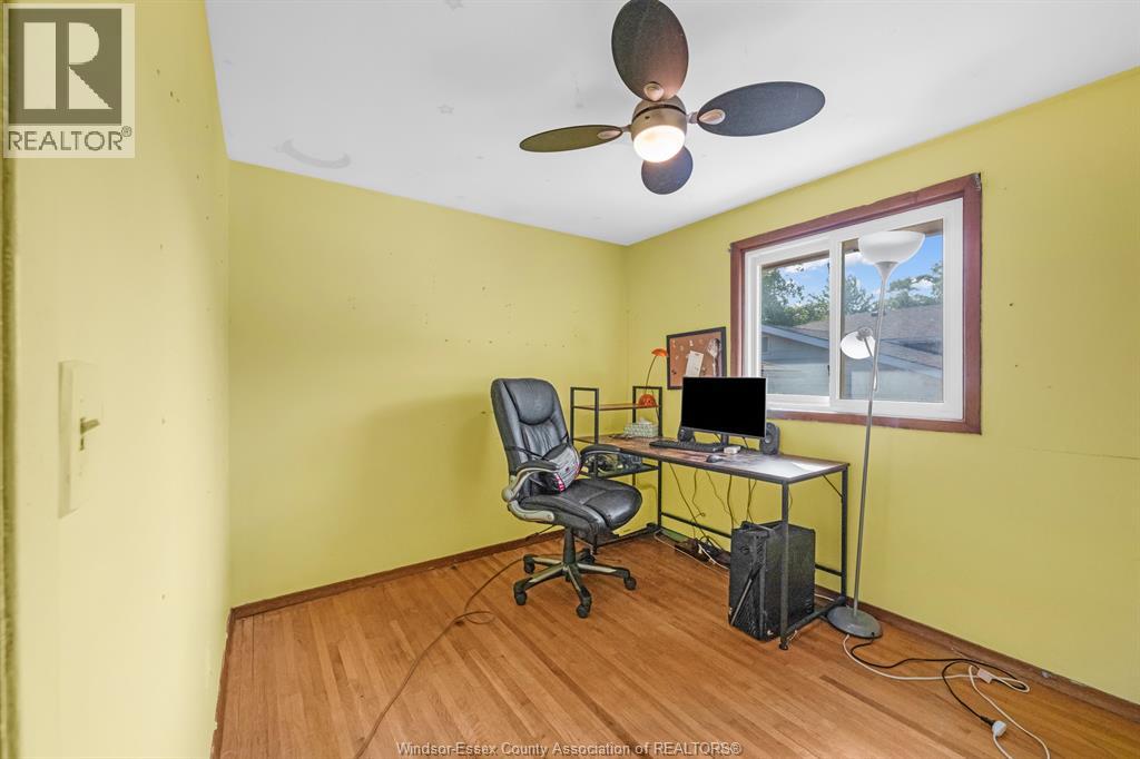 3003 Regis Avenue, Windsor, Ontario  N8R 1T7 - Photo 31 - 26020641