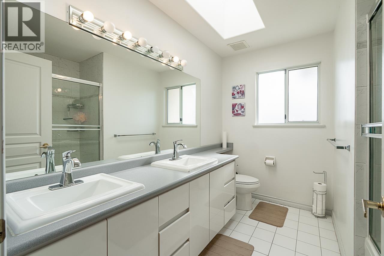 2980 Cliffrose Crescent, Coquitlam, British Columbia  V3E 2T2 - Photo 25 - R3158199