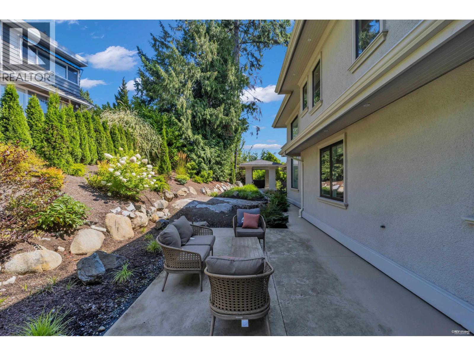 4135 Burkehill Place, West Vancouver, British Columbia  V7V 3M8 - Photo 37 - R3158210